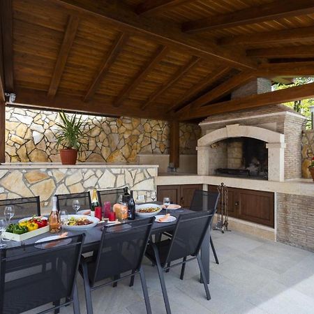 Villa Vita In Porec - Haus Fuer 6-8 Personen Kaštelir Zewnętrze zdjęcie